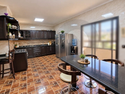 Spacious Duplex For Sale/Well-maintained/Beautiful… — 4