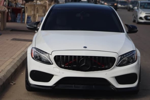 Mercedes-Benz C 300 2016 — 2