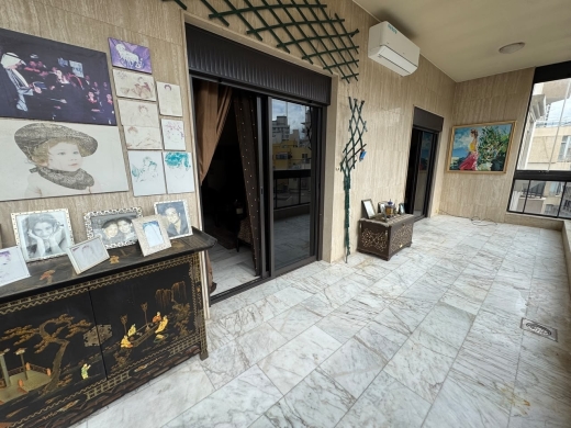 4-Bedroom Apartment For Sale in Manara, Ras Beirut — 16