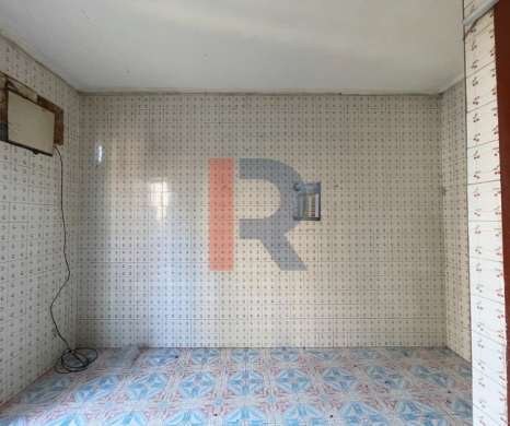 R9-4026 157m² Top-Floor Apartment for Sale on Metran Street Tripoli | Near Kasr El Helo … — 10