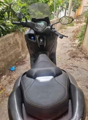 Yamaha NMAX — 2