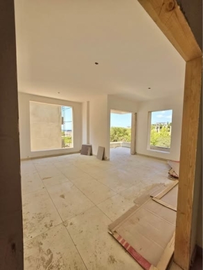 Special Apartment for Sale in Douhat El Hess with Garden — 2