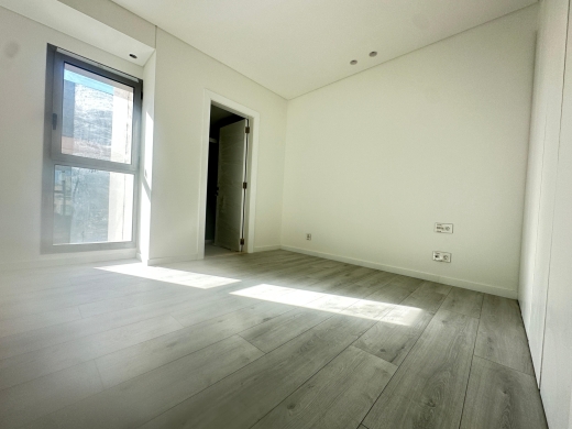Brand New! 3-Bedroom Apartment For Rent in Prime Location in Achrafieh, Mar Mitr — 5