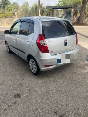 سيارة هيونداي i10 موديل 2015 بحالة ممتازة للبيع | Hyundai i10 2015 Mint Condition for Sale — 4