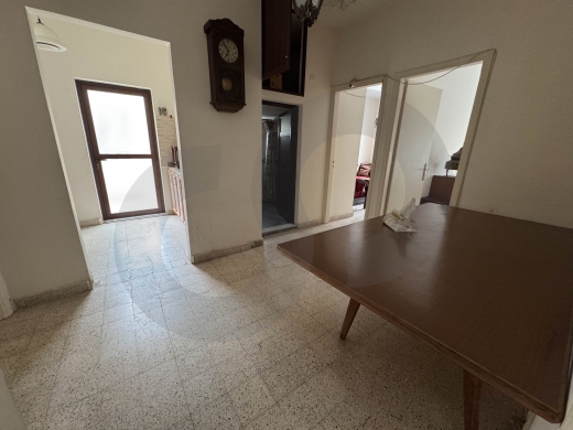 120 sqm Apartment for sale/Needs Renovation/AICHA BAKKAR-BEIRUT/عائشة بكار/REF#RM141799 — 5