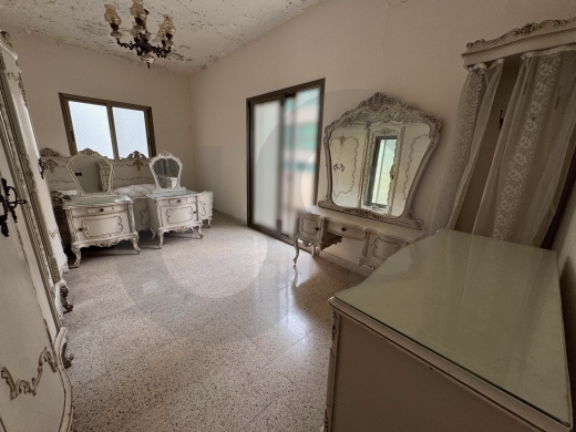 120 sqm Apartment for sale/Needs Renovation/AICHA BAKKAR-BEIRUT/عائشة بكار/REF#RM141799 — 4