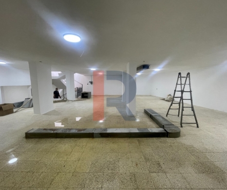 R9-4038 600m² Commercial Warehouse for Sale in Sahat El Nour Tripoli | With Solar & … — 3
