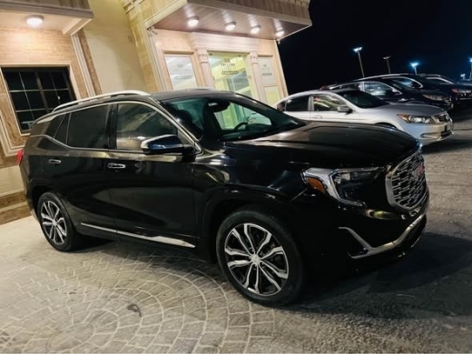GMC Denali 2018 — 2
