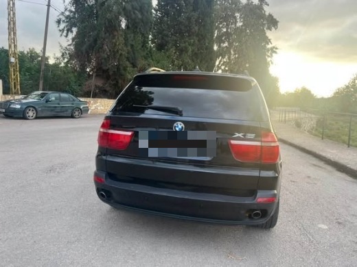 BMW X5 2008 V6 — 5