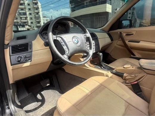 BMW 2004 Vehicle with 2.5 Engine