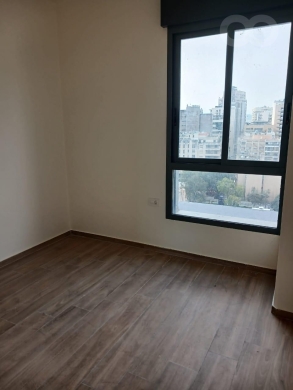 شقة فخمة للبيع في فردان بيروت | Luxury Apartment For Sale In Verdun Beirut — 7