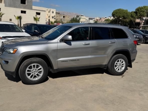 2018 Jeep Grand Cherokee — 2