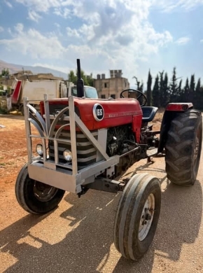 Massey Ferguson MF 165 Tractor — 3