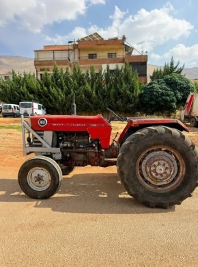 Massey Ferguson MF 165 Tractor