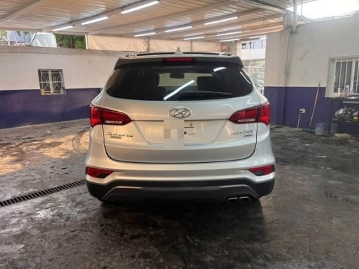 Hyundai Santa-Fe 2018 Limited 4WD — 4