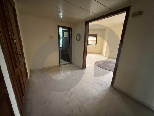 Elevators,generator,maid's section Beirut - MALLA/ملا REF#YJ131892 — 2