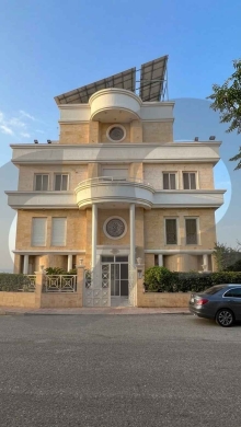 EXCEPTIONAL 5-FLOOR VILLA/PRIVATE POOL/BREATHTAKING… — 2