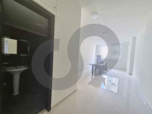HIGHWAY-ACCESS OFFICE/170 SQM/VERY WELL MAINTAINED BUILDING/ZALKA,METN/زلقا /RE… — 5