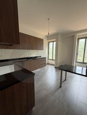 High-End Finished Duplex for Sale/Easy Access/Ready to Move… — 2