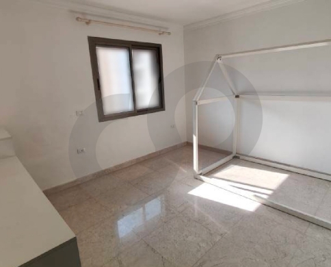 Fully Furnished/Gated & Very Well-Maintained Building/Beirut/Ain Al Mraiseh-عين ال… — 9