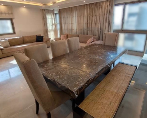 Fully Furnished/Gated & Very Well-Maintained Building/Beirut/Ain Al Mraiseh-عين ال… — 4