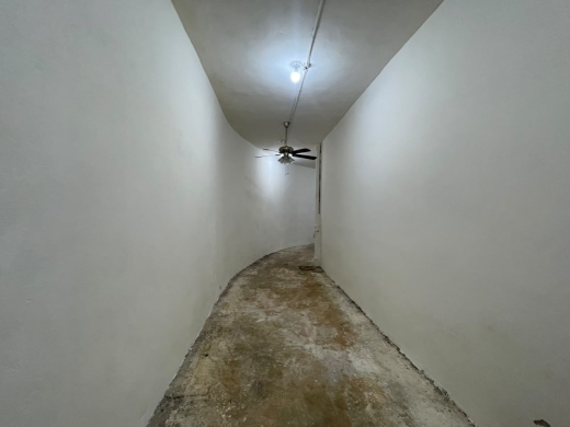 A 260 SQM Warehouse For Rent in Achrafieh, Geitawi — 8