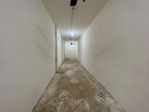 A 260 SQM Warehouse For Rent in Achrafieh, Geitawi — 7