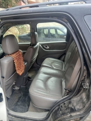 Mazda Tribute 2002 — 4