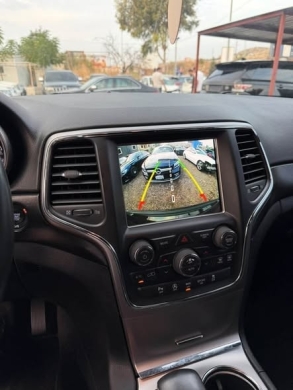 Jeep Grand Cherokee Altitude 2018 — 2