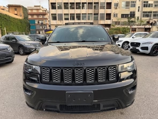 Jeep Grand Cherokee 2019 Altitude 4WD — 3