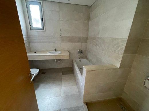 Spacious Unfurnished Apartment For Rent in Fiyadiye, Baabda — 12