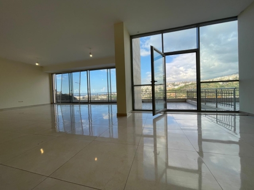Unfurnished Apartment With Terrace For Rent in Fiyadiye, Baabda — 2
