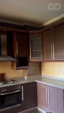 شقة حديثة ومجددة للبيع في السعديات أول الدبية | Modern Apartment for Sale in Saadiyat — 2