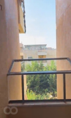 شقة حديثة ومجددة للبيع في السعديات أول الدبية | Modern Apartment for Sale in Saadiyat — 4