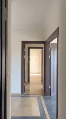 شقة حديثة ومجددة للبيع في السعديات أول الدبية | Modern Apartment for Sale in Saadiyat — 5
