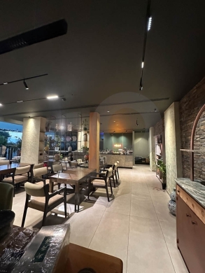 Fully Equipped Restaurant/fully furnished/terrace/bars/Bramiyeh,… — 4