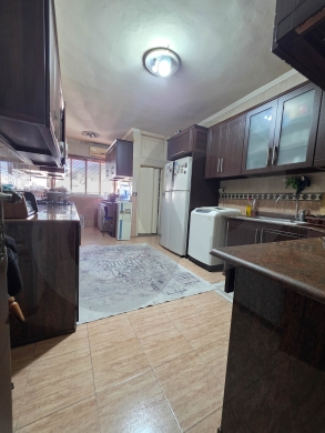 Spacious apartment For Sale/Well-maintained building/BEIRUT/بيروت/REF#HT141913 — 7