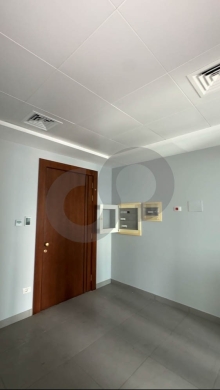 BRAND-NEW OFFICE/ Prime Location/well-designed space/ Dam w Farez, Tripoli/ضم و… — 2