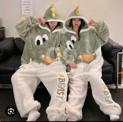 بجامة قطعة واحدة على شكل سمكة القرش مريحة | Cozy Shark One-Piece Pajama Onesie for Women — 7