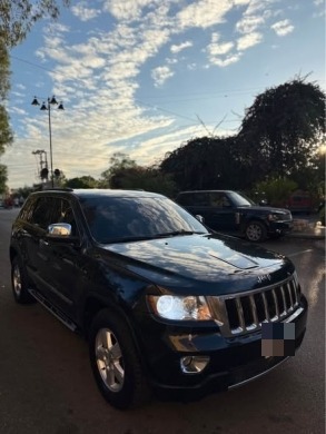 Jeep Grand Cherokee 2011 — 3