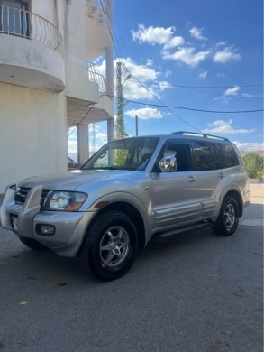 Mitsubishi Montero 2001 — 2