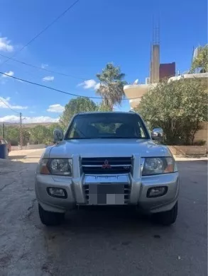 Mitsubishi Montero 2001