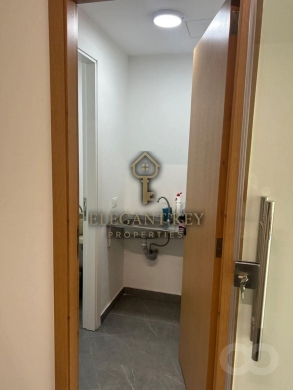 مكتب للبيع أو الإيجار في مارينا جيت ضبيه | Office for Sale or Rent Dbayeh Marina Gate — 7