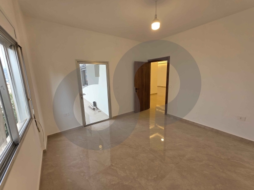 RENOVATED 4-BEDROOM APARTMENT/FULLY DECORATED/PARTIAL… — 8