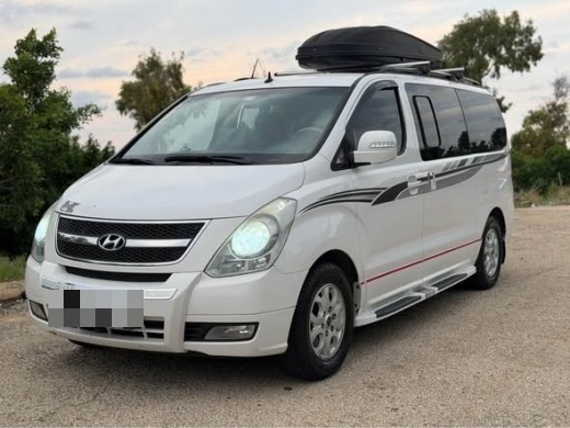 Hyundai H1 2015