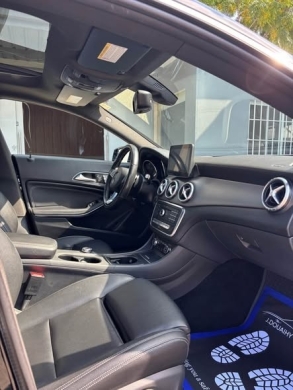Mercedes CLA 250 4matic AMG-line 2017 — 4