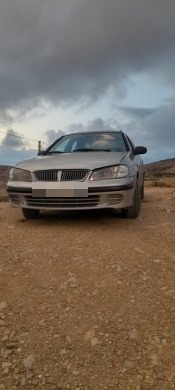 Nissan Sunny 2001