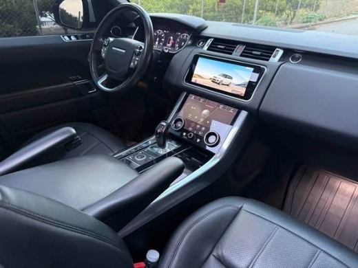 2019 Range Rover Sport HSE V6 — 4