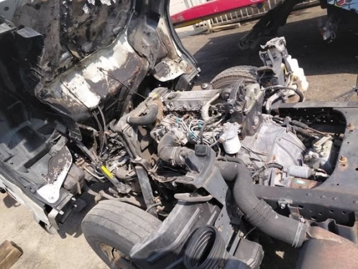 Isuzu 2000 — 4