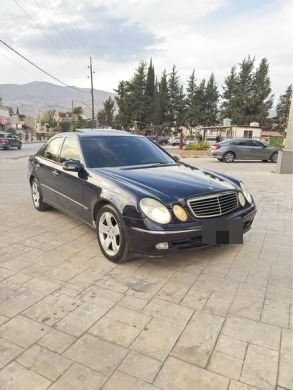 Mercedes E500 2005 Salvage